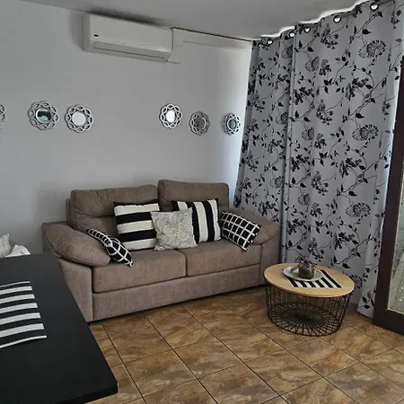Apartment Marlenghi The Good Life Jumbo Centrum